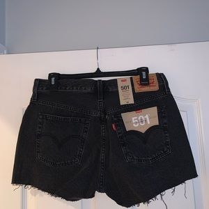 Black Levi’s 501 Shorts- Size 29